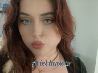 Ariel_lunaxo