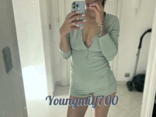 Youngmilf700